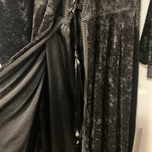 Lip Service Women's Whimsigoth Crushed Velvet Maxi Dress Size 1X Corset Witchy - Picture 12 of 16